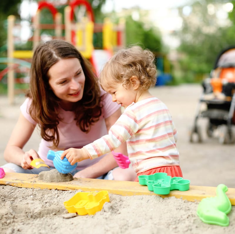 Kita Rostock Kreatives Spielen im Sandkasten für Kinder in MV